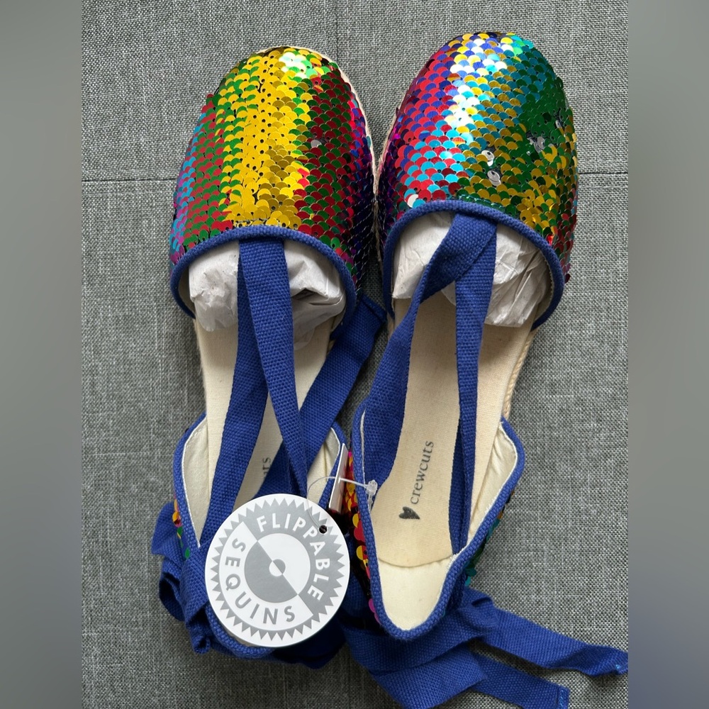 NWT Crewcuts kids Multicolor Sequin Espadrilles with Blue Tie Straps